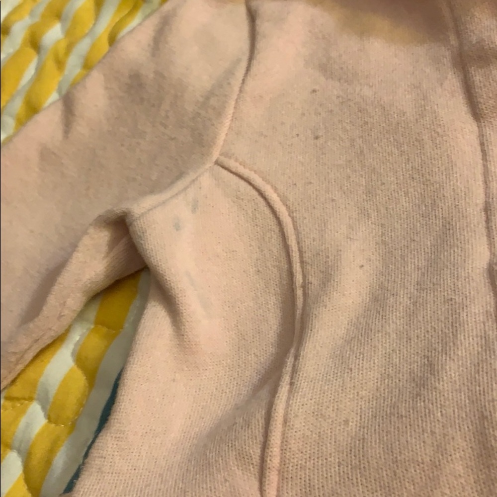 Outfit - Picture 3 of 3